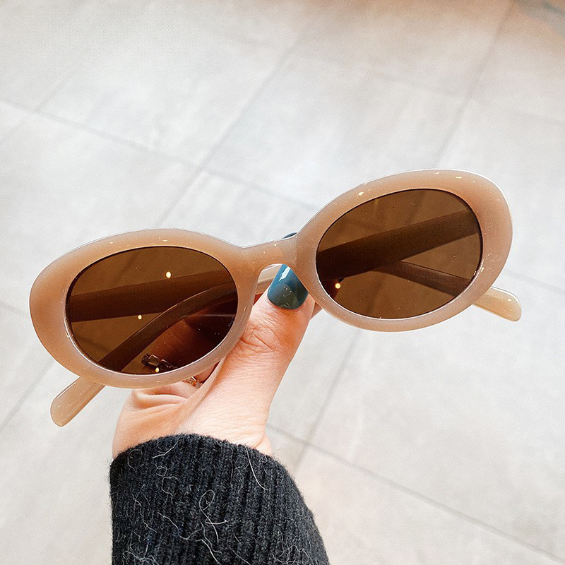 Óculos de Sol Ovais Pequenos V - Designer Sunglasses avaliação e preço