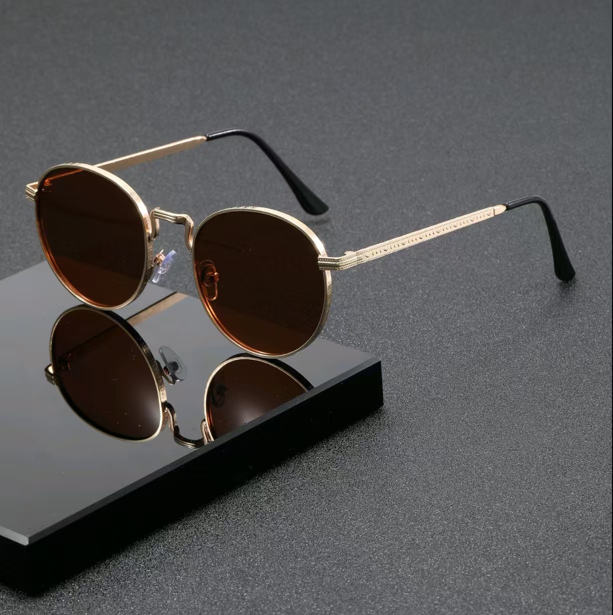 Óculos de Sol Redondos Clássic - Designer Sunglasses avaliação e preço